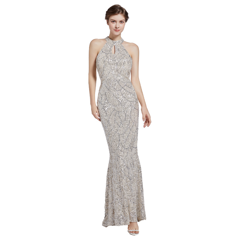 Poliesterio blizgučiais siuvinėta formali vakarinė suknelė, midi ilgio, be rankovių, siauras liemuo, žuvies uodegos siluetas