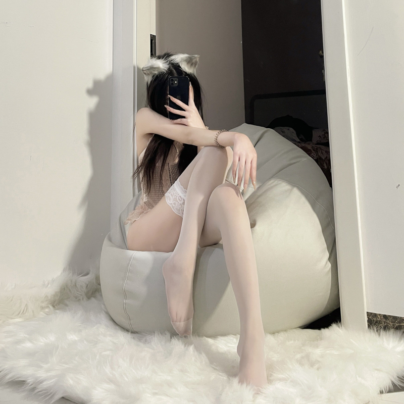 Cheongsam-stílusú női fehérnemű készlet szerepjátékhoz, poliészter anyag, 80–90% poliészter tartalom