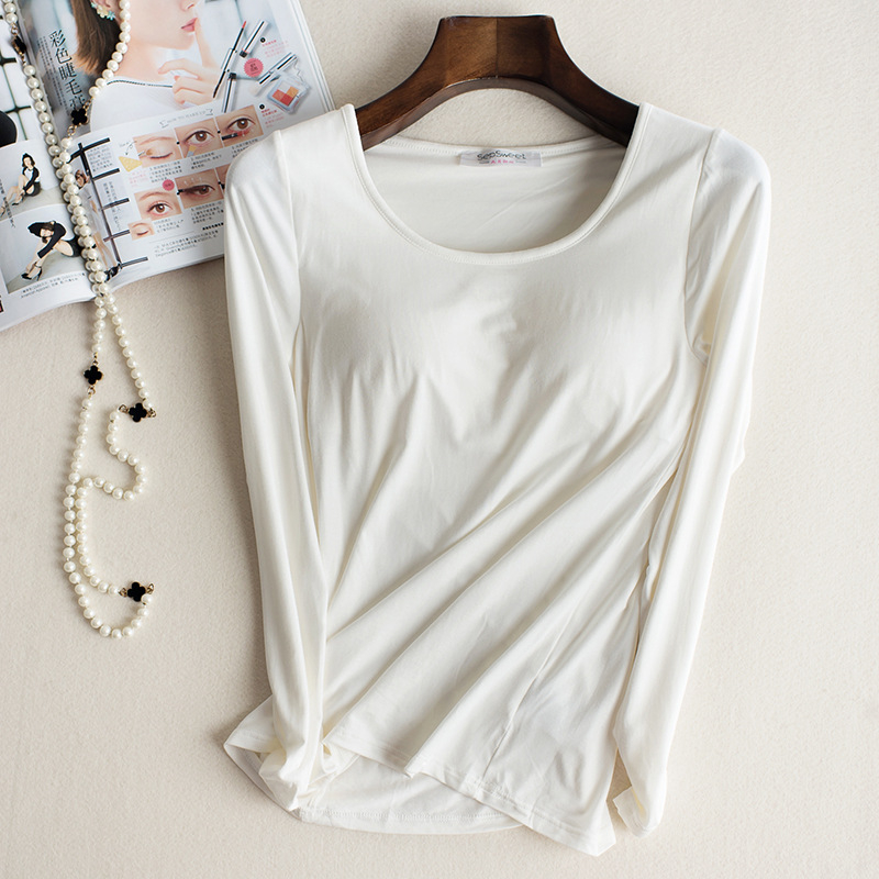 Tricou din viscose cu guler rotund, mâneci lungi, croială Slim