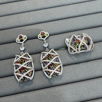 Auskari sirds formā, zelts pārklāts uz vara, elektroplatinga process, 925 sudraba stienīši, viegls luksusa stils