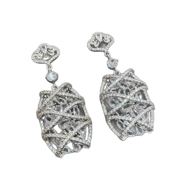 Auskari sirds formā, zelts pārklāts uz vara, elektroplatinga process, 925 sudraba stienīši, viegls luksusa stils