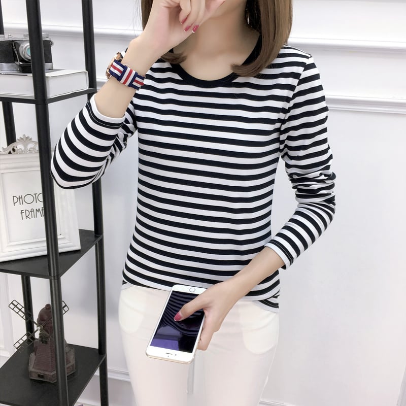 Μπλουζάκι Κορεάτικου στυλ από βαμβάκι με ριγέ, μακριά μανίκια, στρογγυλός λαιμός