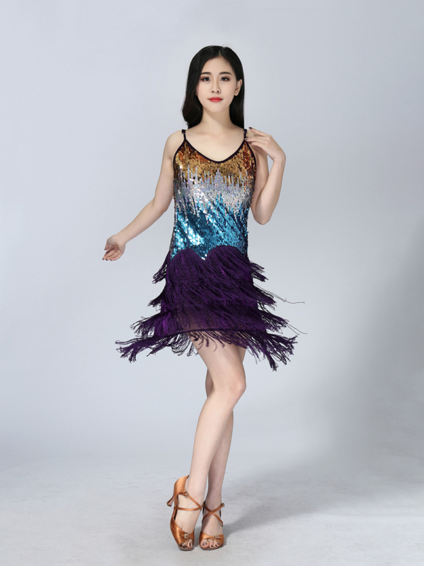 Latino plesna haljina s resicama za odrasle žene – Milk Silk tkanina, 100% poliester, podstava Milk Silk, Belly Dance kostim
