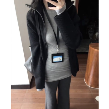 Дамски топ с качулка, тясна кройка, средна дължина, памук с еластан, подплатен с флийс