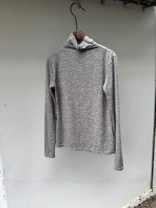 Тениска с дълги ръкави от памучна смес, висока яка, 3D модел, тясна кройка