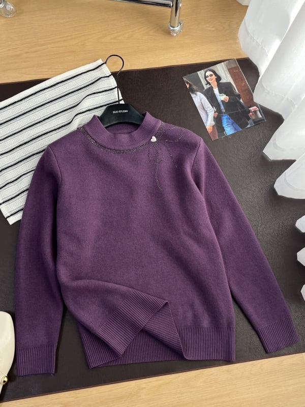 Vilnas maisījuma adīts džemperis ar kristāliem, apaļa kakla, bow-tie raksts, poliester 30–50%