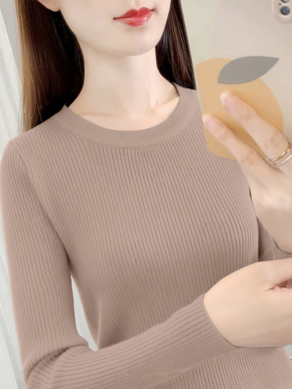 Tamno smeđi ženski pleteni pulover s dugim rukavima i okruglim izrezom, slim fit, za jesen-zimu 2025