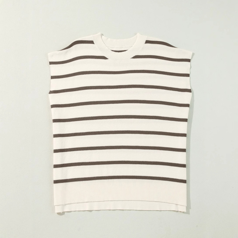 Tricou din viscose, model cu dungi în blocuri, mâneci scurte, guler rotund, croială lejeră