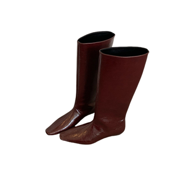 Γυναικείες μπότες μέχρι το γόνατο σε ιπποτικό στυλ, τετράγωνη μύτη, χαμηλό τακούνι τύπου κλίσης 1–3 εκ, PU επάνω μέρος, καουτσούκ σόλα