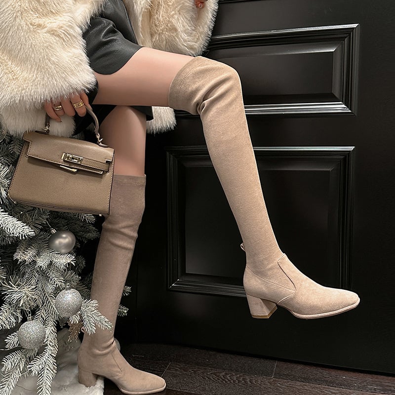 Μποτάκια πάνω από το γόνατο, βρετανικού στυλ, σουέντ πάνω μέρος, τετράγωνη μύτη, χοντρό τακούνι 6–8 cm, επένδυση συνθετικό βελούδινο