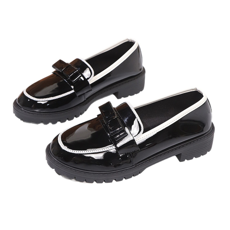 Loafers ar apaļu purnu, PU augšdaļa, vidēja augstuma papēdis 3–5 cm, sieta iekšējā daļa