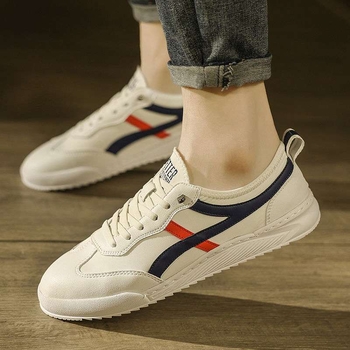 Sneakers no mikrofibra ādas, elpojošas, vidēja augšdaļa, elastīgā aizdare