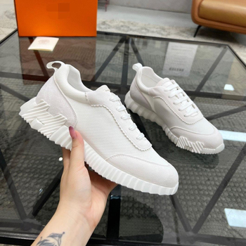 Unisex αθλητικά παπούτσια με επάνω μέρος από συνδυασμό υλικών, διαπνέουσα εσωτερική επένδυση από δίχτυ, λατέξ εσωτερικός πάτος, κλείσιμο με κορδόνια, καουτσούκ σόλα