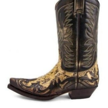 Rüütli saapad terava ninaga, PU pealmine osa, kummist tald, madal konts 1–3 cm, värviblokiline muster talveks