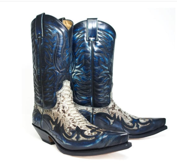 Rüütli saapad terava ninaga, PU pealmine osa, kummist tald, madal konts 1–3 cm, värviblokiline muster talveks