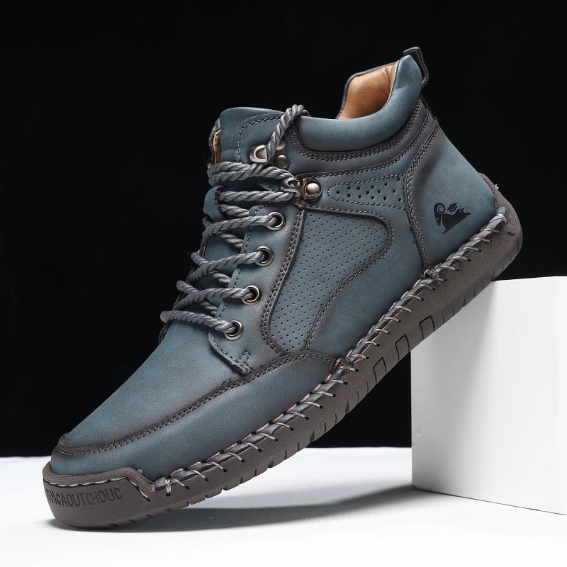 Martin saapad - keskmise kõrgusega, ümmarguse ninaga, pitsiga kinnitatav, PU sisetald, kummist tald