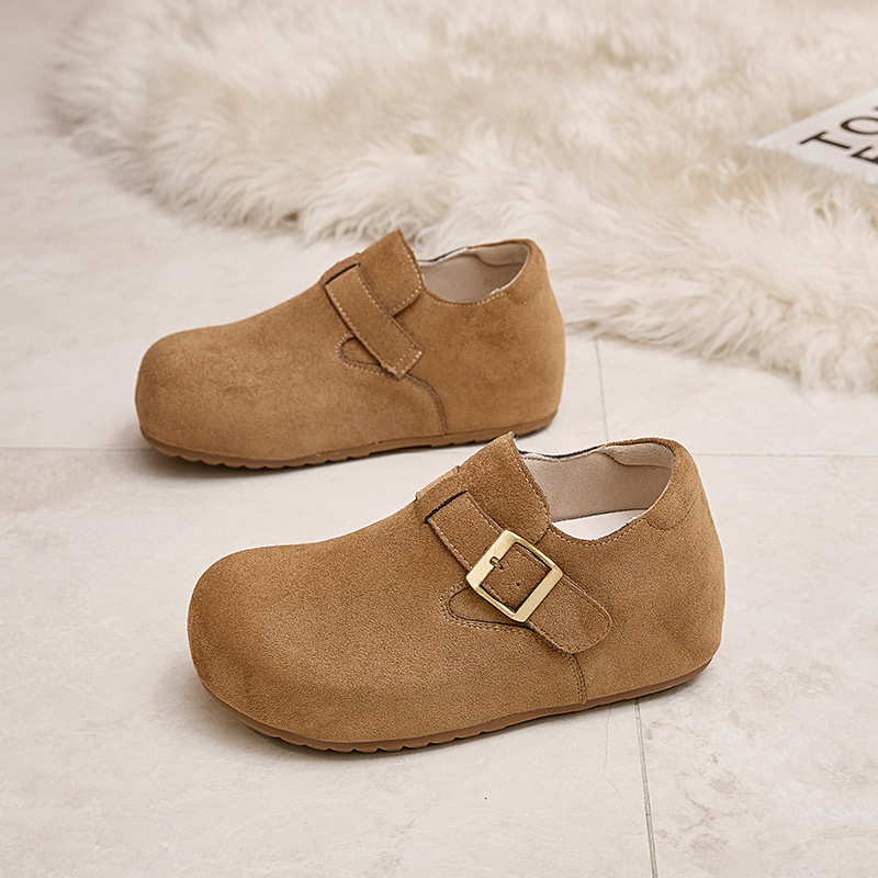 Birkenstock-stil mokasine s debelim platformom, gornji materijal od prave ovčje kože, unutrašnji dio od vune i kašmira, okrugli nos, peta 6–8 cm, potplat od prirodne gume