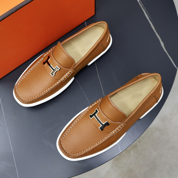 Ανδρικοί λοφέρ χωρίς κορδόνια, αναπνέουσα δερμάτινη επάνω επιφάνεια, σόλα από καουτσούκ, χαμηλό τακούνι 1–3 cm