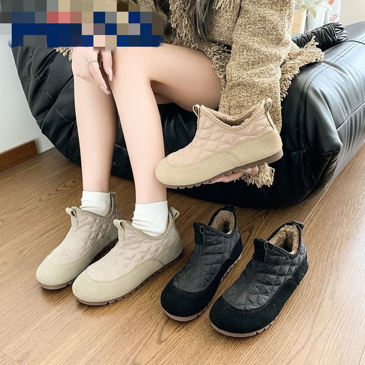 Sieviešu ziemas iekšējās čības ar mākslīgu kažokādu un gumijas zoli, zems augšdaļa