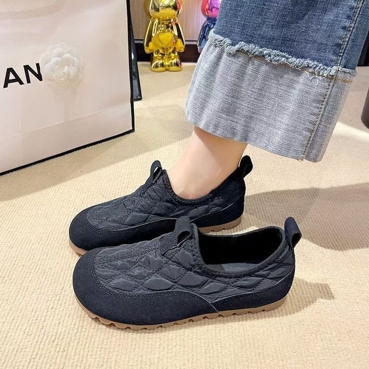 Sieviešu ziemas iekšējās čības ar mākslīgu kažokādu un gumijas zoli, zems augšdaļa