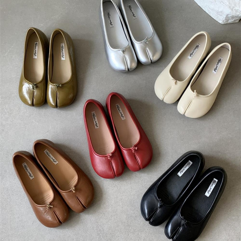 Sieviešu kurpes ar dalītu pirkstu un bieza zole, virsdaļa no super fibra, PU iekšējā odere, 3-5 cm papēdis