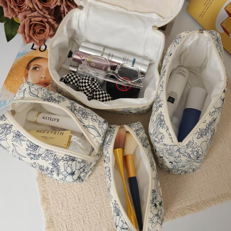 Козметична чанта за ежедневна употреба, памук, флорална шарка, подплата полиестер, затваряне с флип капак, за жени, голям капацитет