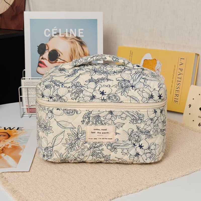 Козметична чанта за ежедневна употреба, памук, флорална шарка, подплата полиестер, затваряне с флип капак, за жени, голям капацитет
