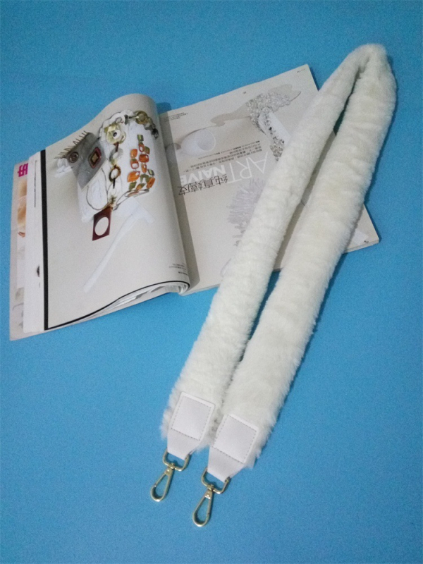 Презрамка за чанта за рамо – широка, пухкава, намалява натоварването (Материал: пухкав; Тип: презрамка за рамо; Сезон: пролет 2024)