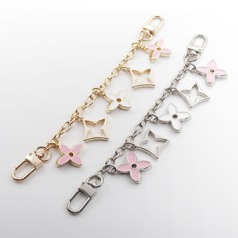 Ιμάντας τσάντας με κρεμαστό τετράφυλλο φύλλο, μεταλλική κατασκευή, επεκτεινόμενη αλυσίδα, μεταλλικά εξαρτήματα