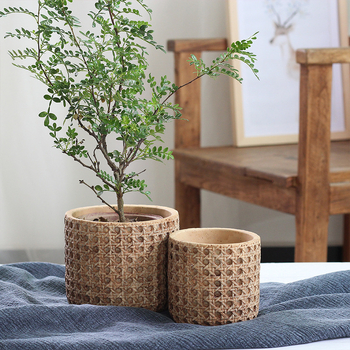 Cementni lonac, ručno izrađen, retro stil; za stol ili pod; prozračan, izdržljiv, otporan na koroziju.