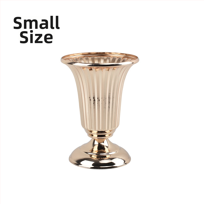 Dzelzs puķu vāzes kāzām un telpu dekorācijai — Benchon; materiāls: dzelzs; stils: 788561635; kategorija: telpas izkārtojuma elementi