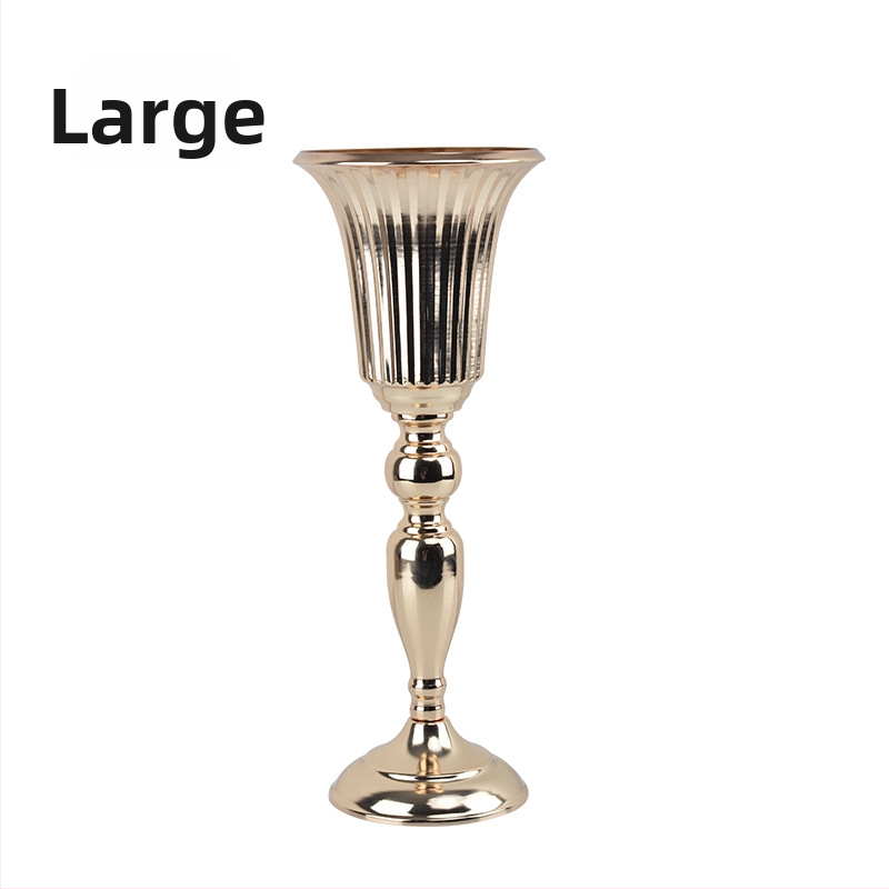 Dzelzs puķu vāzes kāzām un telpu dekorācijai — Benchon; materiāls: dzelzs; stils: 788561635; kategorija: telpas izkārtojuma elementi