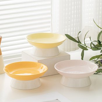 Κεραμικό μπολ για γάτες με κεκλιμένο χείλος που αποτρέπει την ανατροπή, κατάλληλο για τροφή και νερό. Μάρκα: Picking up the moon without being stained. Προέλευση: Chaozhou, Guangdong.