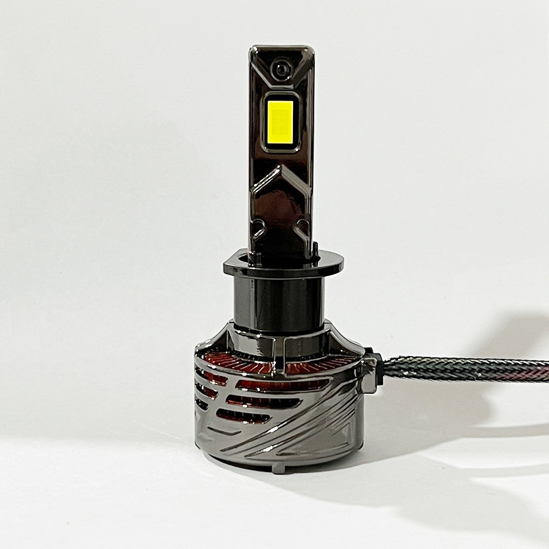 Φανάρι LED αυτοκινήτου για H1/H3/H4/H7/H8/H9/H11/9005/9006/9012 - 65W, 12V, 5000-12000lm, IP68, 100000h