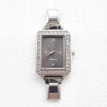 Ceas cu brățară, cadran pătrat, mișcare cuarț, curea din oțel inoxidabil, carcasă din metal, coronă spirală