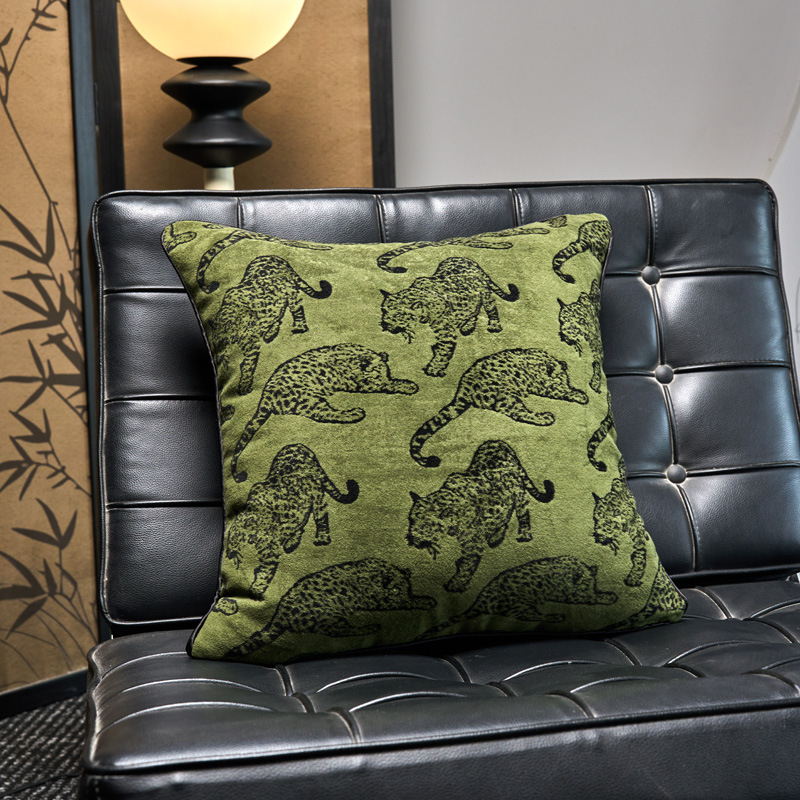 Jastučnica s jezgrom, vintage stil, navlaka od poliestera, punilo PP pamuk, uzorak pruga ili leopard