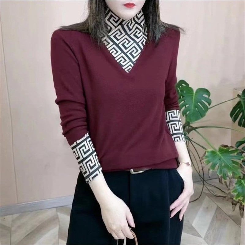 Оверсайз плетен пуловер с V-образно деколте, гладка тъкан, стил кралска сестра, зима 2024