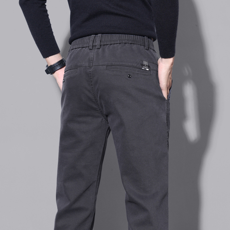 Koreai stílusú férfi egyenes szabású nadrág, magas derék, fleece belsővel, pamut–poliészter–elasztán keverék (69.3% pamut / 29.5% poliészter / 1.2% elasztán), 3D szabás, mikro-elasticitás, ősz 2024