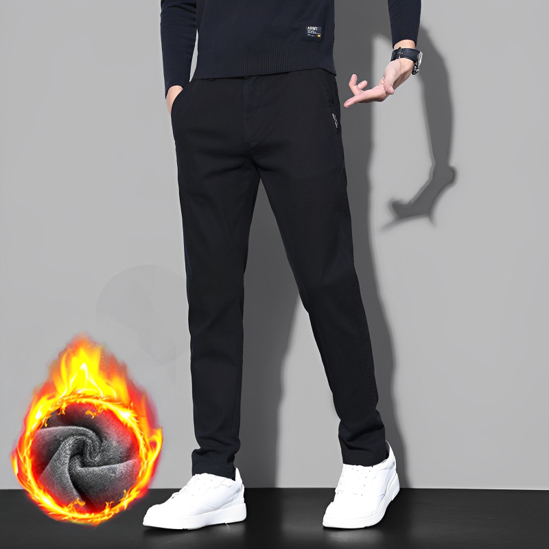 Koreai stílusú férfi egyenes szabású nadrág, magas derék, fleece belsővel, pamut–poliészter–elasztán keverék (69.3% pamut / 29.5% poliészter / 1.2% elasztán), 3D szabás, mikro-elasticitás, ősz 2024