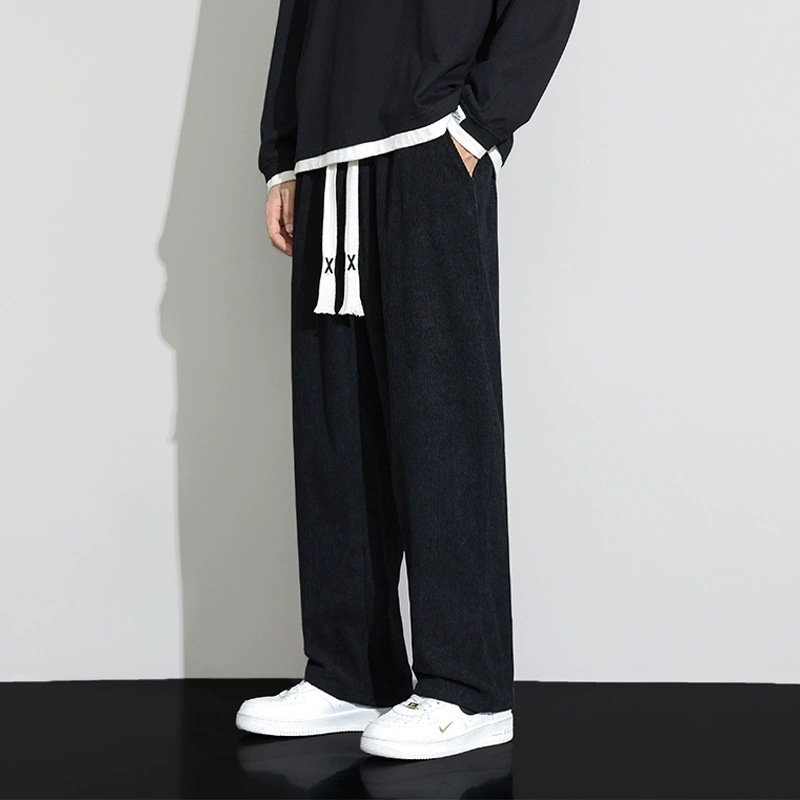 Corduroy sportos casual nadrág férfiaknak, lazán szabott, középmagas derék, kötős zárás, 100% poliészter