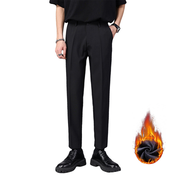 Fleece-béléssel ellátott férfi nadrág, egyenes szabás, középmagas derék, cipzár, poliészter-elasztán keverék