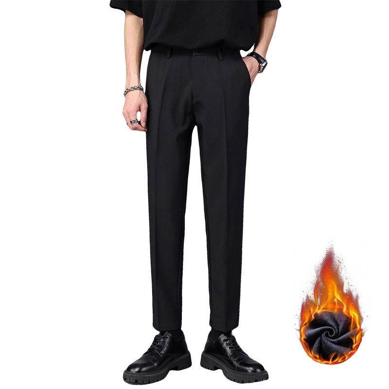 Fleece-béléssel ellátott férfi nadrág, egyenes szabás, középmagas derék, cipzár, poliészter-elasztán keverék