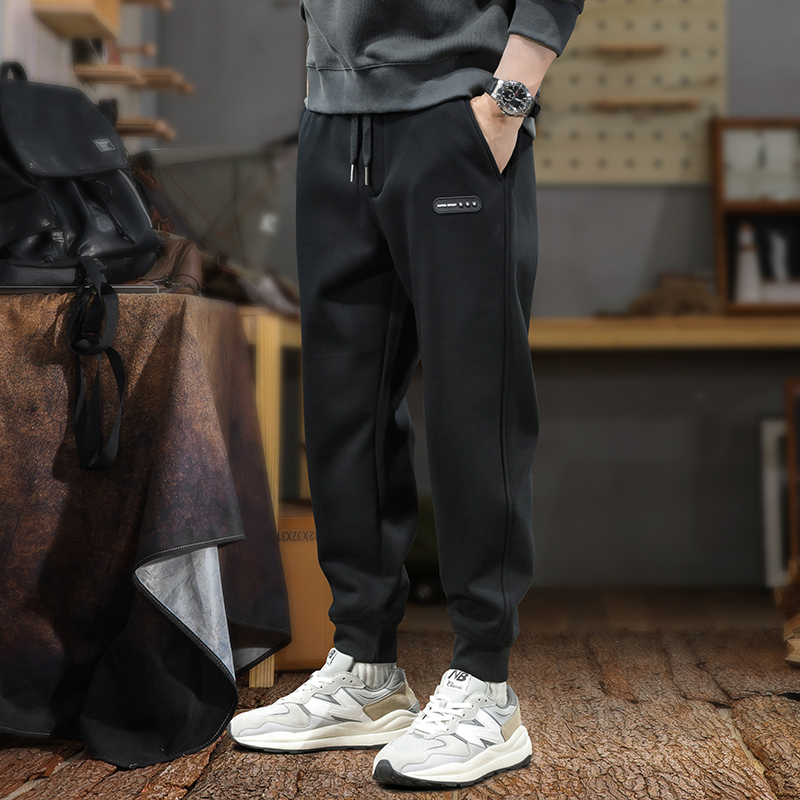 Férfi casual nadrág egyenes szabású, középmagasságú, hosszú (63,1% pamut)