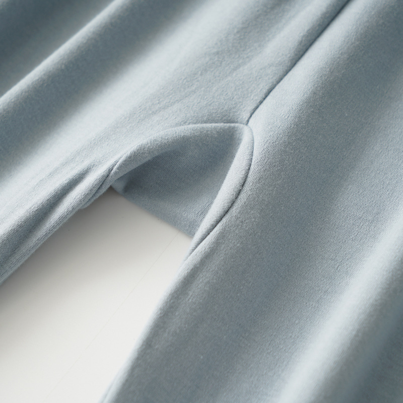 Pamut melegítőnadrág tinédzsereknek, uniszex, egy rétegű, közepes vastagságú 181–200 g/m², melegen tart