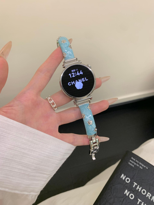 Bratara Flower Diamond Drip pentru Huawei – din aliaj de zinc, închidere buckle, compatibil cu Huawei Watch 8/9/GT5/GT4 și Watch4/3 Pro/Fit3, stil modern.