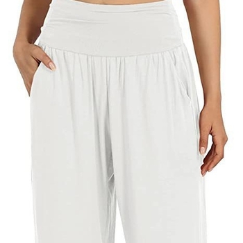 Ежедневни панталони с висока талия и широки крачоли, модал-спандекс смес (70–80% модал, до 30% спандекс), тънка материя