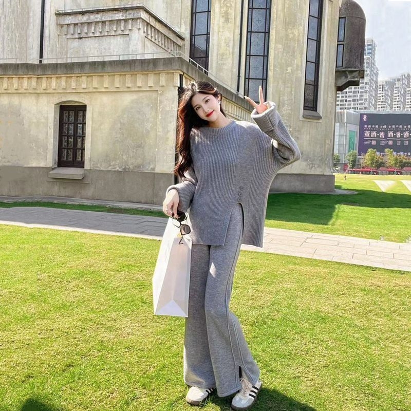 Grūtniecības rudens‑ziemas divu gabalu komplekts: adīts tops ar šķēlumu un platām biksēm, garas piedurknes, 3/4 garuma bikses, Air Cotton audums, Japāņu–Korejas brīvā laika stils