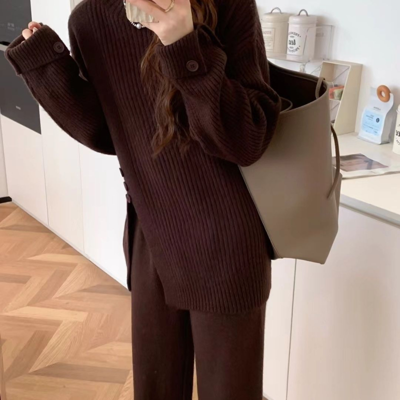 Grūtniecības rudens‑ziemas divu gabalu komplekts: adīts tops ar šķēlumu un platām biksēm, garas piedurknes, 3/4 garuma bikses, Air Cotton audums, Japāņu–Korejas brīvā laika stils