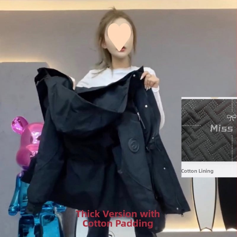 Női bélelt pamut kabát kapucnival, középhosszú, derekat szorító szabás, városi elegáns stílus, zsebekkel és gombokkal