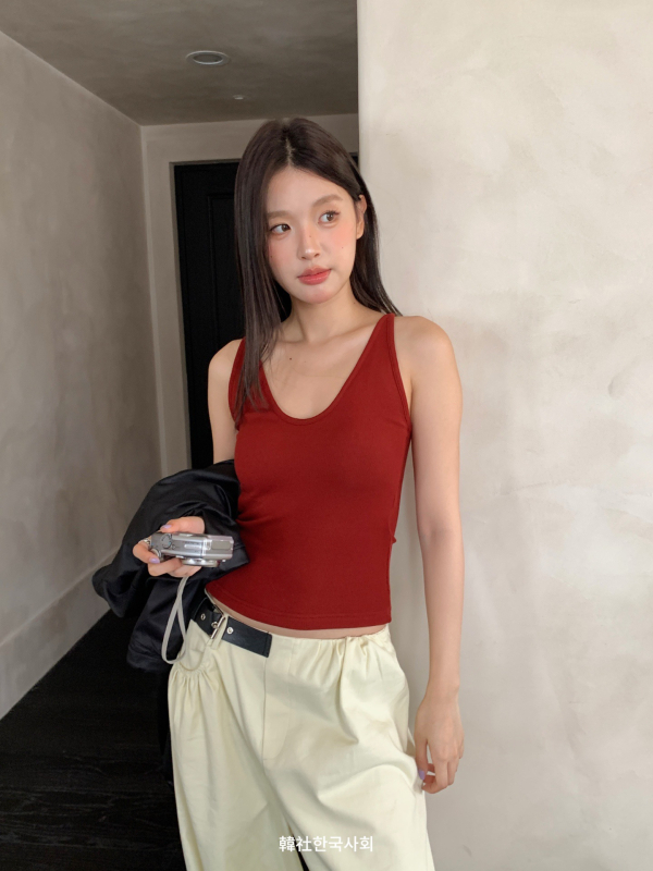 Vestă termică pentru femei, cupe integrate, stil coreean, viscoză, un singur strat, decolteu în V, 251-300 g/m²